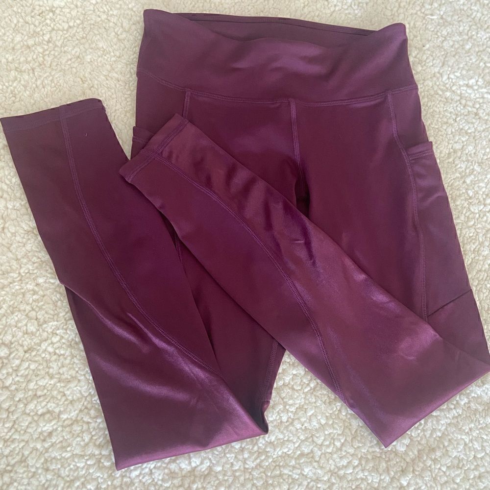 Fabletics Salar Statement PowerLite 7/8 - Picture 8 of 13
